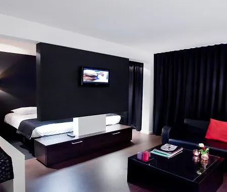 Hotel Victory